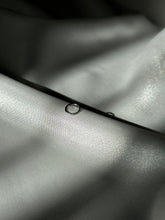 Cargar imagen en el visor de la galería, Mini arracadas zirconias