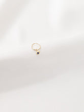 Cargar imagen en el visor de la galería, Arracadas con dijes