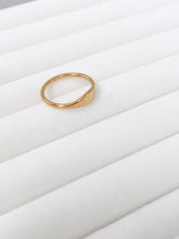 Cargar imagen en el visor de la galería, Anillo Joanne