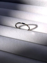 Cargar imagen en el visor de la galería, Anillos sencillos