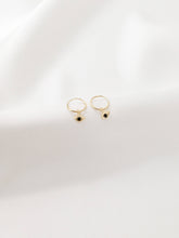 Cargar imagen en el visor de la galería, Arracadas con dijes