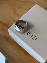 Cargar imagen en el visor de la galería, Anillo Jolene