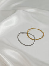 Cargar imagen en el visor de la galería, Snake chain bracelet
